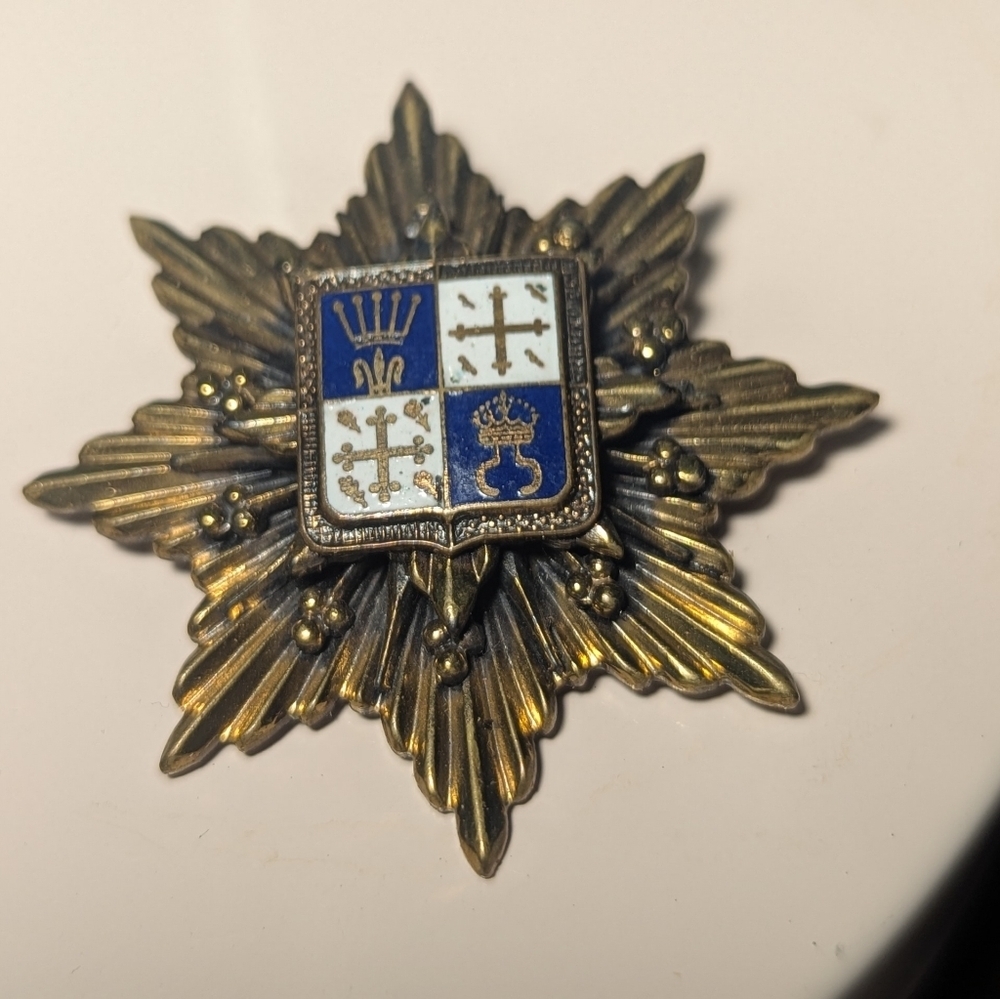 Vintage Pin Pendant French Coat Arms Gold Blue 8 Point Star Fleur De Lis Cross